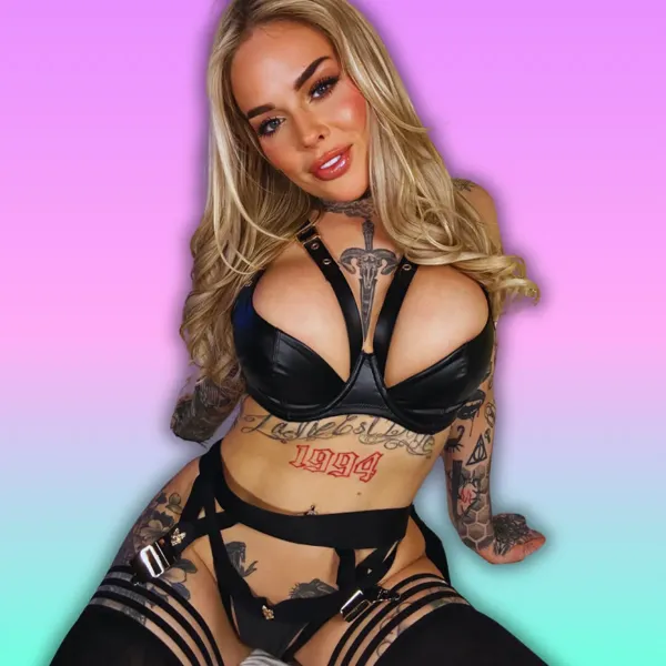 ONLINE NOW 🟢Gia Clarke 🌺 - Onlyfans