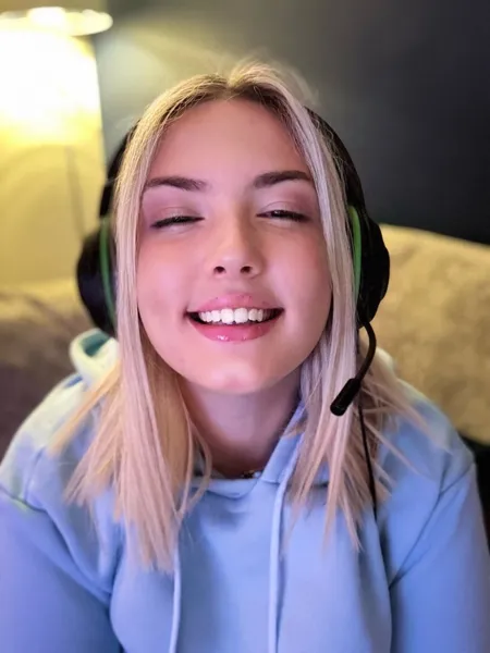 BRITISH BRANDI 🇬🇧 - Onlyfans